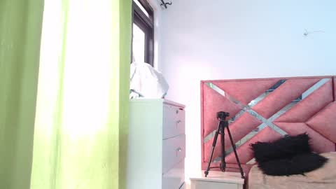Snapshot of moan_sex1 chatting on 05.29.26 Catalina online show from 05.29.26