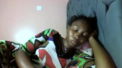 Snapshot of mochakei chatting on 10.04.25 mochakei online show from 10.04.25