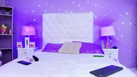 Sophia  online show from 12.23.24