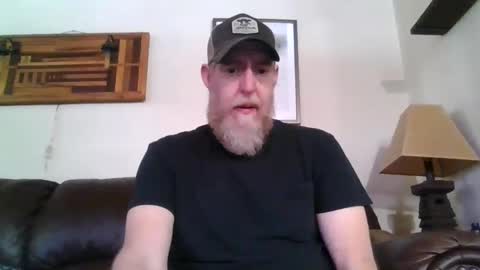 Snapshot of moeblick chatting on 01.06.25 moeblick online show from 01.06.25