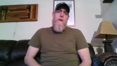 Snapshot of moeblick chatting on 01.15.25 moeblick online show from 01.15.25