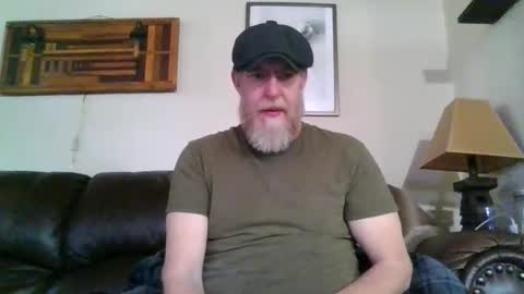 Snapshot of moeblick chatting on 01.19.25 moeblick online show from 01.19.25