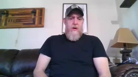 Snapshot of moeblick chatting on 01.20.25 moeblick online show from 01.20.25