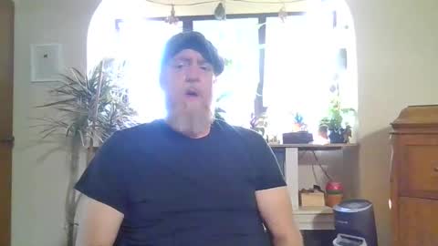 Snapshot of moeblick chatting on 01.29.25 moeblick online show from 01.29.25