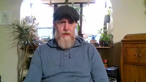 Snapshot of moeblick chatting on 02.12.25 moeblick online show from 02.12.25