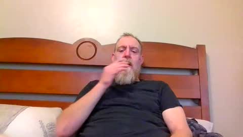 Snapshot of moeblick chatting on 02.23.25 moeblick online show from 02.23.25