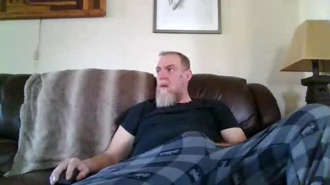 Snapshot of moeblick chatting on 02.23.25 moeblick online show from 02.23.25