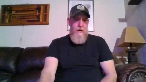 Snapshot of moeblick chatting on 02.27.25 moeblick online show from 02.27.25