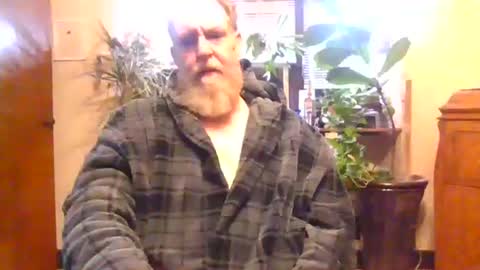 Snapshot of moeblick chatting on 10.31.25 moeblick online show from 10.31.25