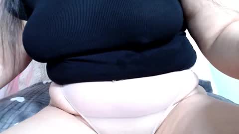 Snapshot of moertomlly chatting on 01.08.25 Molly online show from 01.08.25