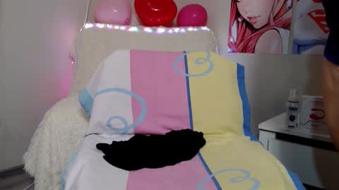 Snapshot of moertomlly chatting on 03.11.25 Molly online show from 03.11.25