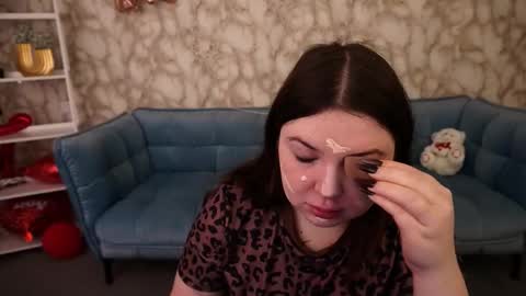 Snapshot of molinmoon chatting on 02.24.26 Rosa online show from 02.24.26