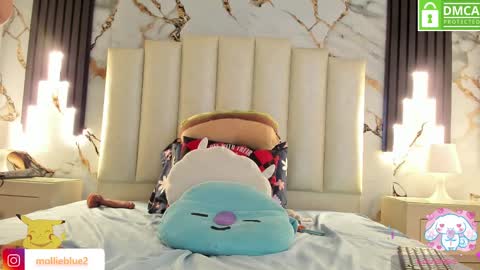 Hey Guys  Im Mollie online show from 02.09.25