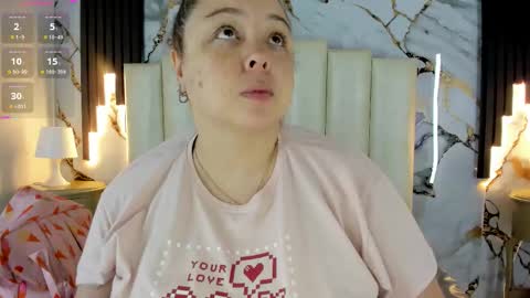 Hey Guys  Im Mollie online show from 10.22.25