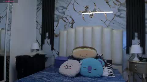 Snapshot of molliebue1 chatting on 07.06.26 Hey Guys Im Mollie online show from 07.06.26