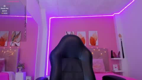    online show from 01.12.26