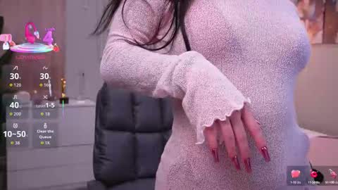Molly online show from 10.11.25