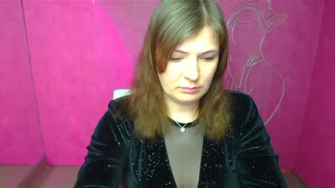 Molly online show from 03.11.25