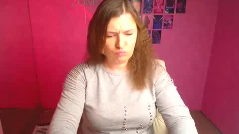 Molly online show from 02.13.26