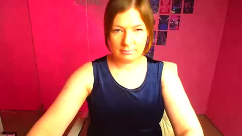 Snapshot of molly_mis chatting on 05.02.26 Molly online show from 05.02.26