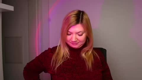 Molly online show from 01.13.25