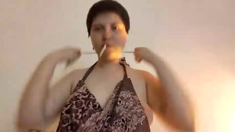 Molly Pop online show from 02.25.26