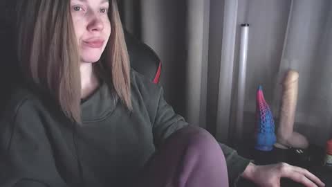 Snapshot of molly_royse chatting on 01.18.25 I have new photos come and see with love Molly online show from 01.18.25