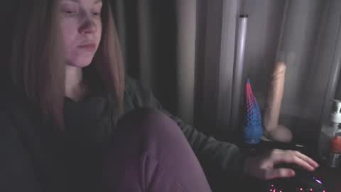 Snapshot of molly_royse chatting on 01.21.25 I have new photos come and see with love Molly online show from 01.21.25