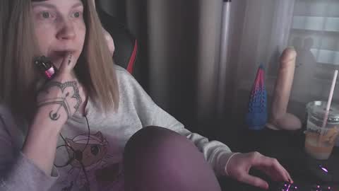 Snapshot of molly_royse chatting on 01.27.25 I have new photos come and see with love Molly online show from 01.27.25