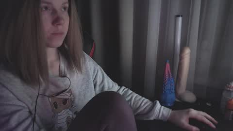Snapshot of molly_royse chatting on 02.06.25 I have new photos come and see with love Molly online show from 02.06.25