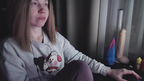 Snapshot of molly_royse chatting on 02.16.25 I have new photos come and see with love Molly online show from 02.16.25