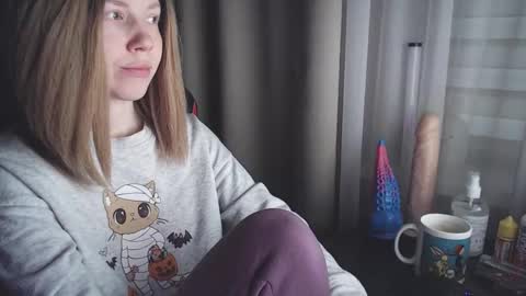 Snapshot of molly_royse chatting on 03.05.25 I have new photos come and see with love Molly online show from 03.05.25