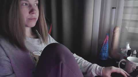 Snapshot of molly_royse chatting on 03.06.25 I have new photos come and see with love Molly online show from 03.06.25