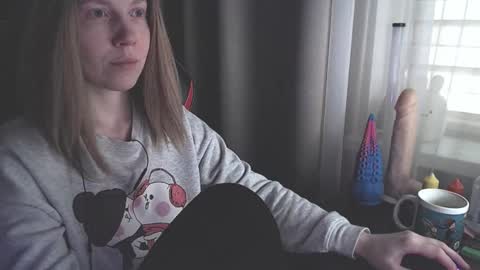 Snapshot of molly_royse chatting on 03.12.25 I have new photos come and see with love Molly online show from 03.12.25