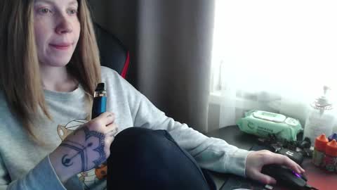 Snapshot of molly_royse chatting on 09.26.25 I have new photos come and see with love Molly online show from 09.26.25