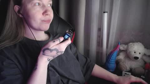 I have new photos come and see with love Molly online show from 02.02.26