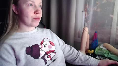 Snapshot of molly_royse chatting on 05.28.26 I have new photos come and see with love Molly online show from 05.28.26
