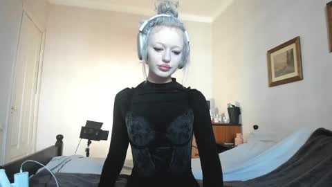 Goddess Katherine online show from 02.11.25