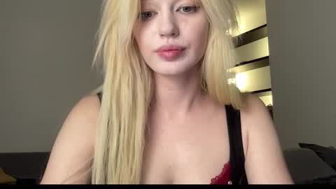 Goddess Katherine online show from 11.05.25