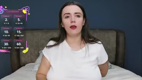 Molly online show from 09.13.25