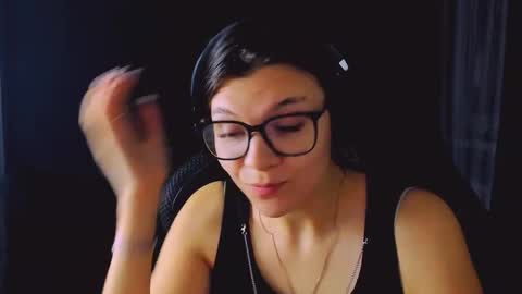  KIRA  online show from 01.16.26