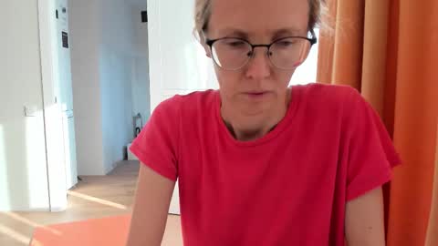 AngelMomm online show from 09.22.25