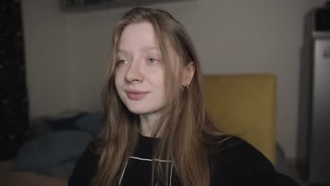 mollytucker online show from 01.17.25