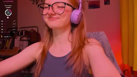 mollytucker online show from 11.22.25