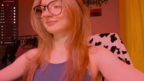 mollytucker online show from 12.14.25