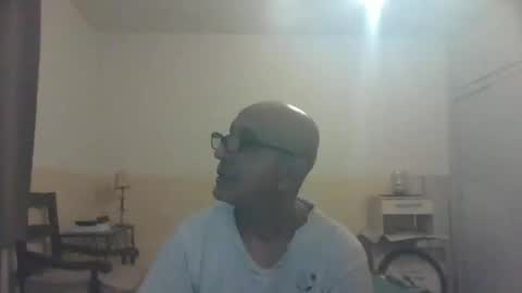 moment71200 online show from 01.02.25