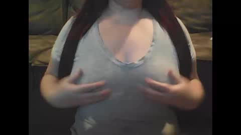 mommies_mooseknuckle online show from 10.22.25