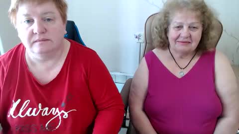 Snapshot of mommy99x chatting on 03.17.26 Mommy99X online show from 03.17.26
