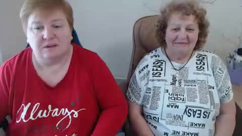 Snapshot of mommy99x chatting on 03.31.26 Mommy99X online show from 03.31.26
