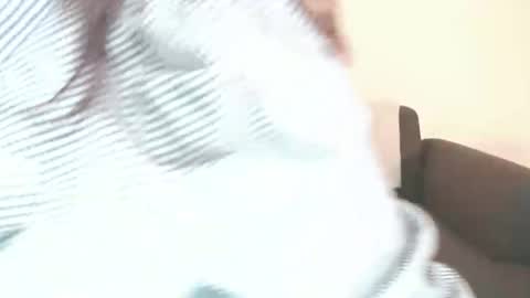 Momo online show from 12.29.24